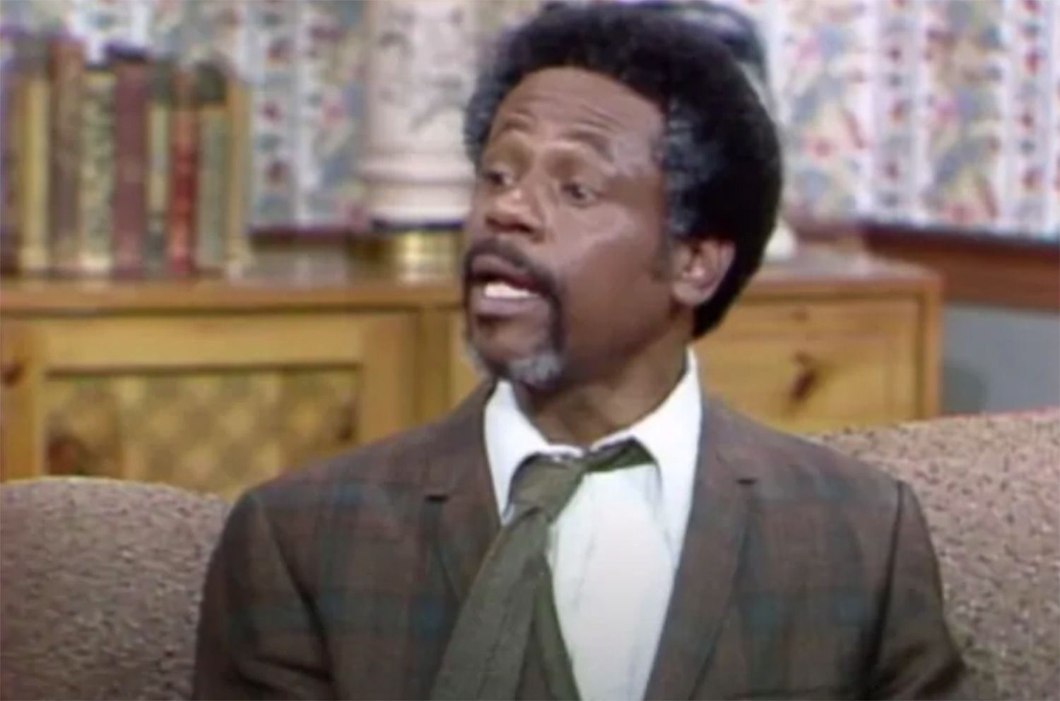 raymond-allen-2-1-94bb16b075a344